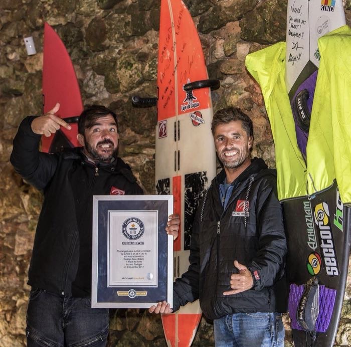 Sérgio Cosme's world-record board and award at the Nazaré surf museum