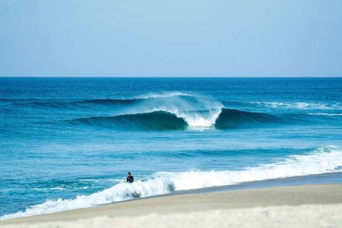 Foz do Arelho surf spot, Further South