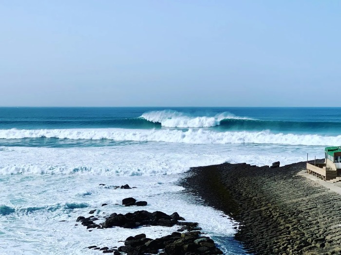 Porto Batel surf spot, Peniche
