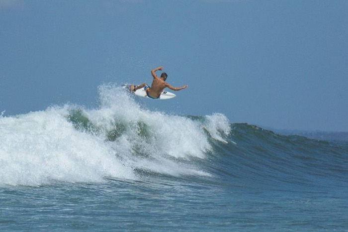 Santa Cruz surf spot, Further South